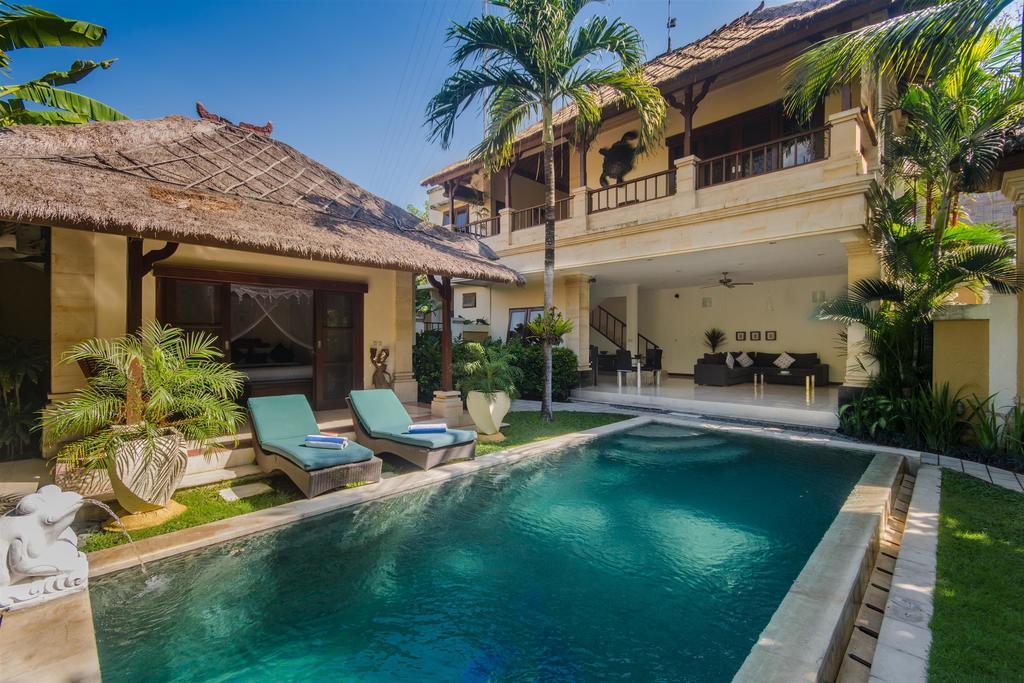 Villa Krisna スミニャック エクステリア 写真