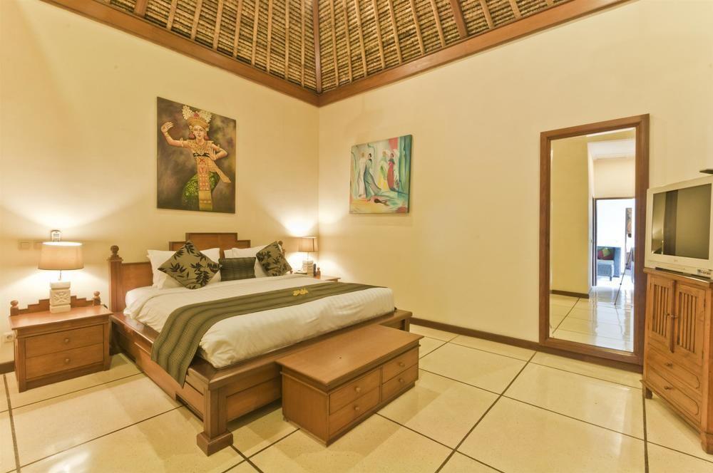 Villa Krisna スミニャック エクステリア 写真