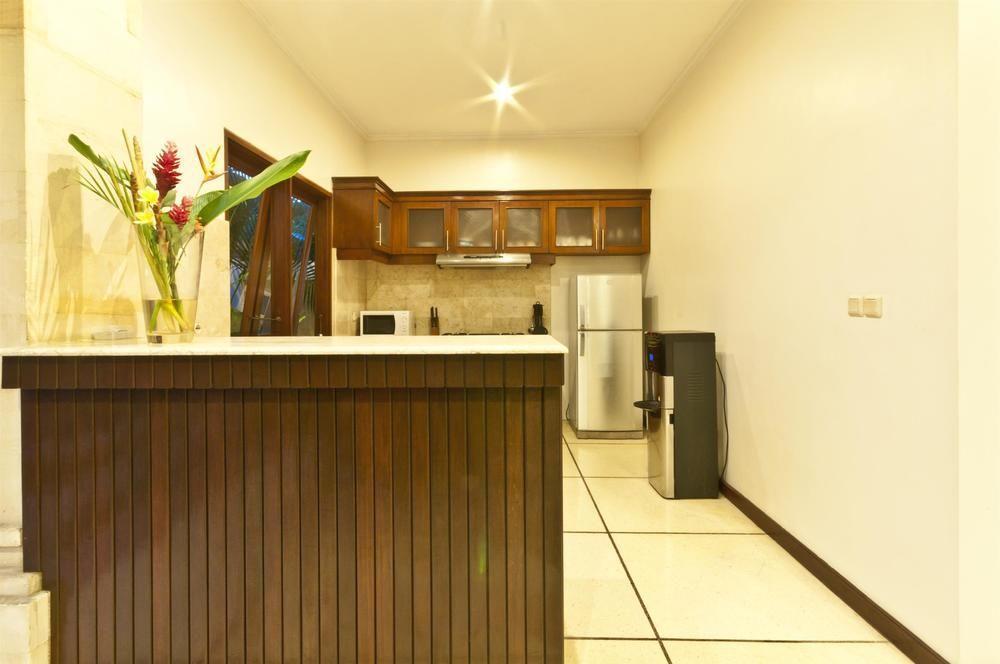 Villa Krisna スミニャック エクステリア 写真