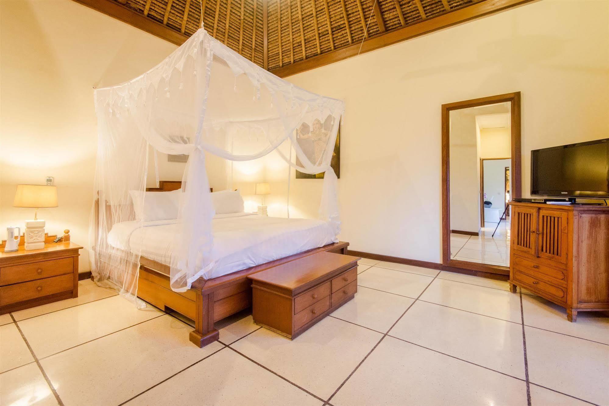 Villa Krisna スミニャック エクステリア 写真